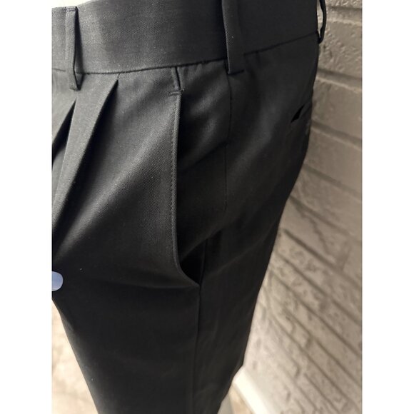 Geoffrey Beene Men Black Pleated Dressy Short Pants Size 34 - Picture 3 of 9